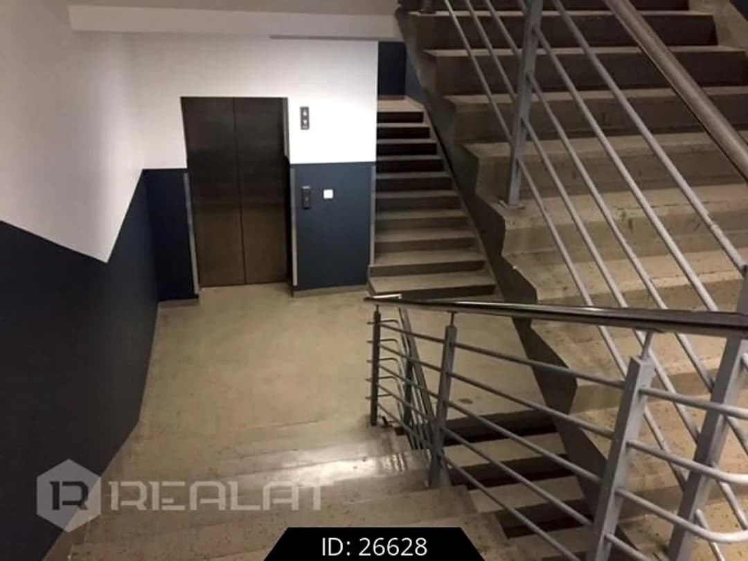 5-ist. Telpas, 140.00㎡ - Rīga, Teika — vēl bildes