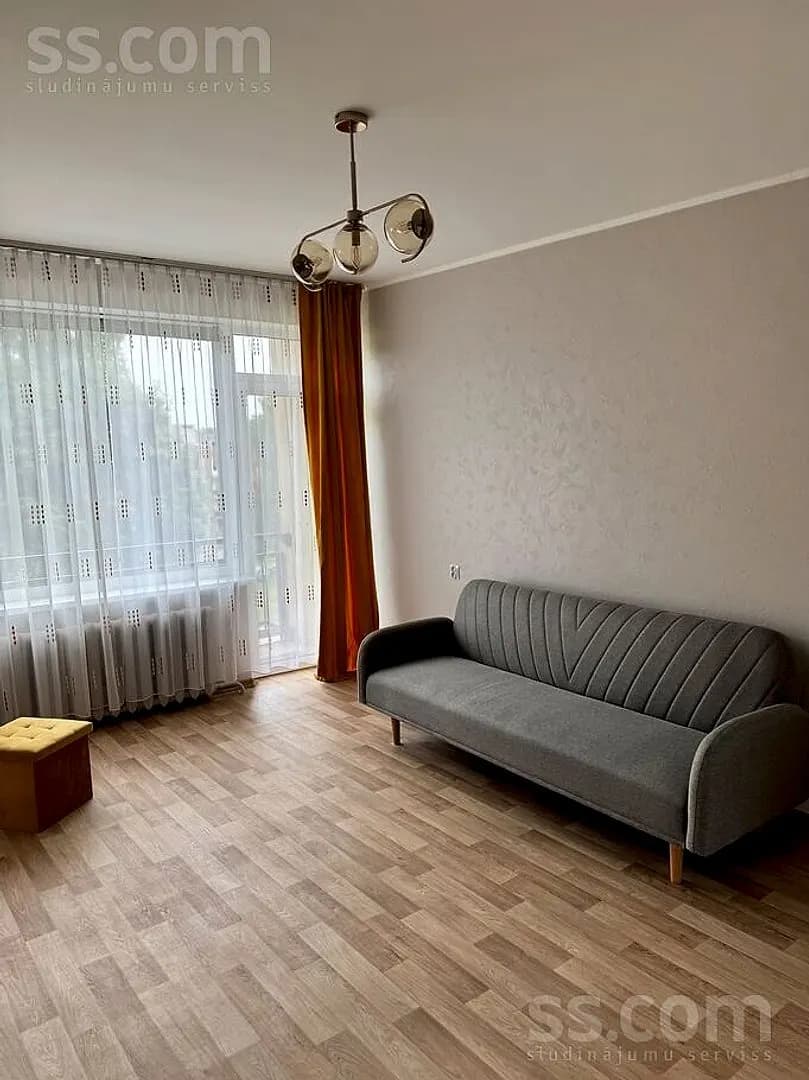 Vienistabas dzīvoklis — Rūpniecības iela 40 — bilde 2