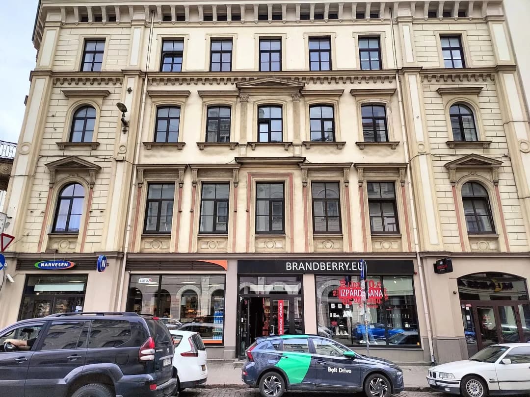 Aspazijas Bulvāris 32, Vecrīga — bilde 4