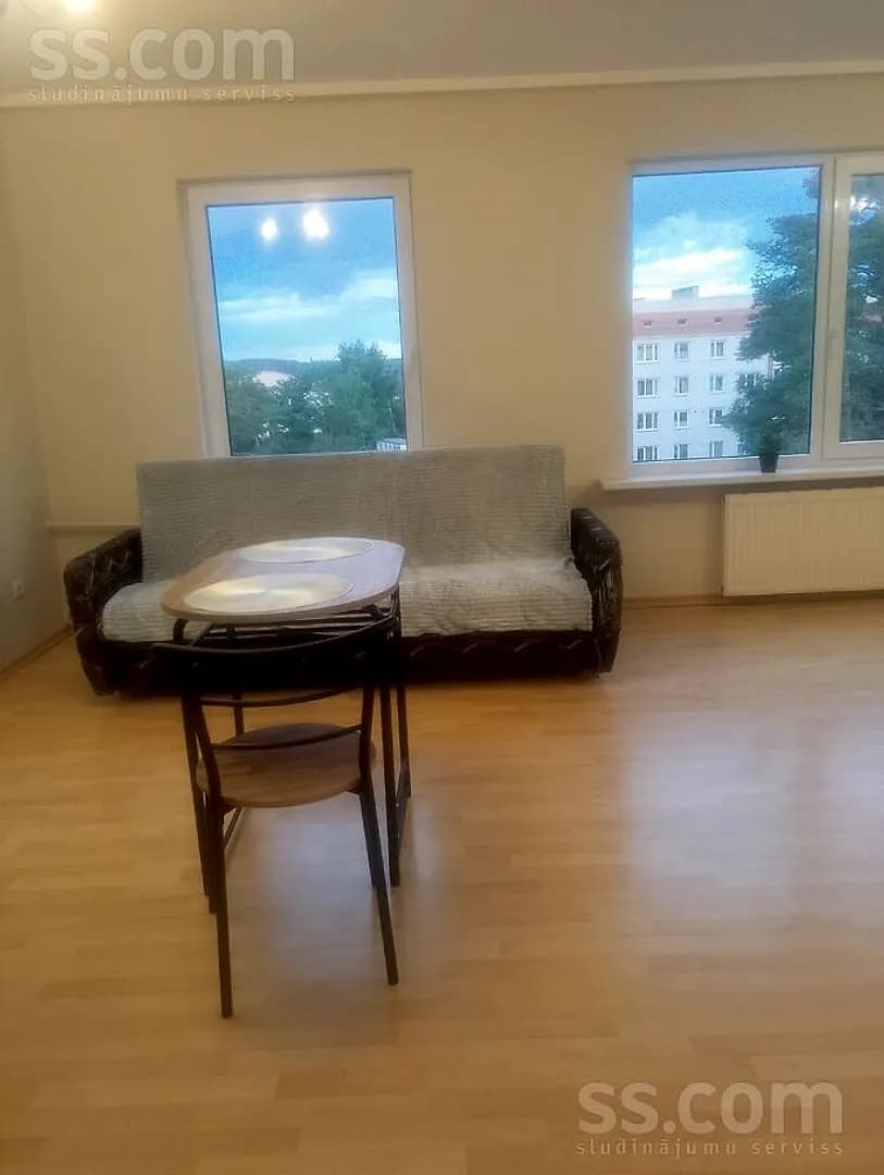 Vienistabas dzīvoklis — Lašu iela 5 — vēl bildes