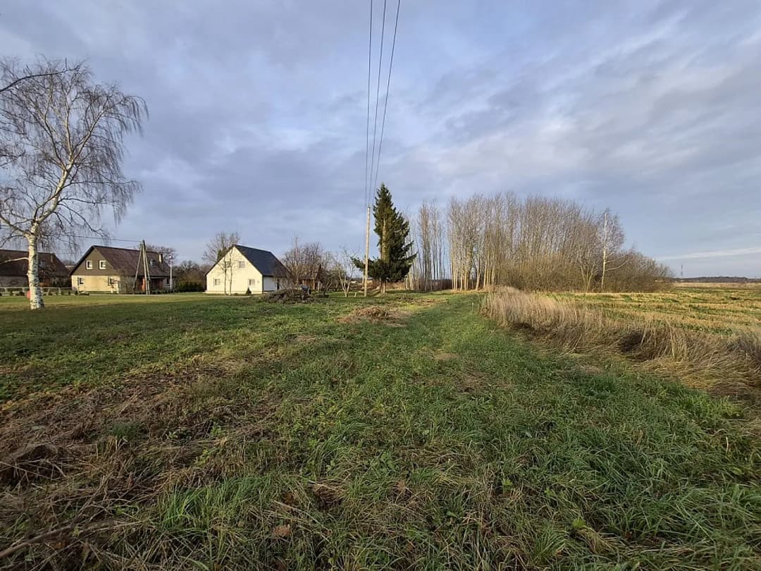 Komerctelpas — Zaļā iela 11, Ainaži — vēl bildes