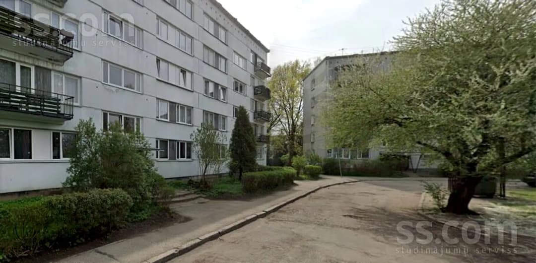 Vienistabas dzīvoklis — Staiceles 19