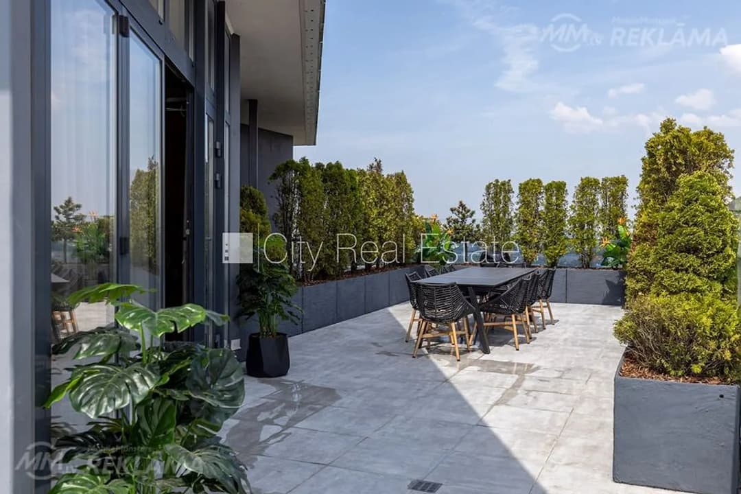 Dzīvoklis Rīgā, Centrā, 229 м², 3 ist., 23 stāvs — vēl bildes