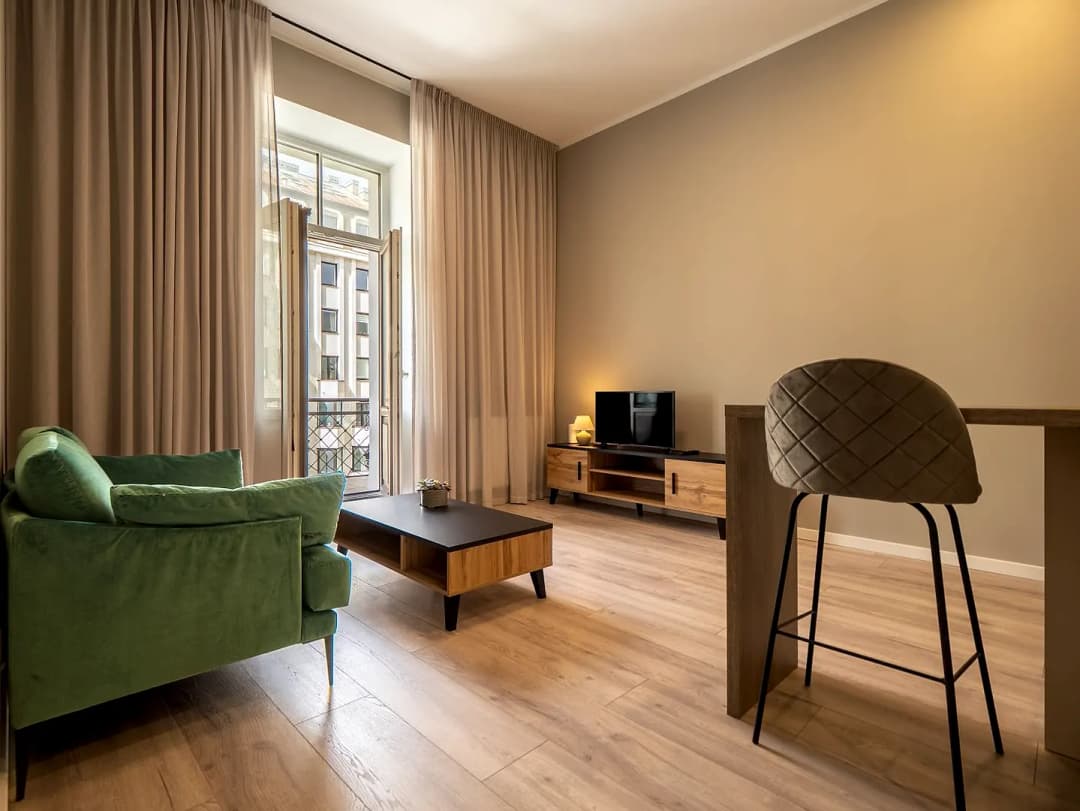 Pulkveža Brieža 10, Centrs — vēl bildes