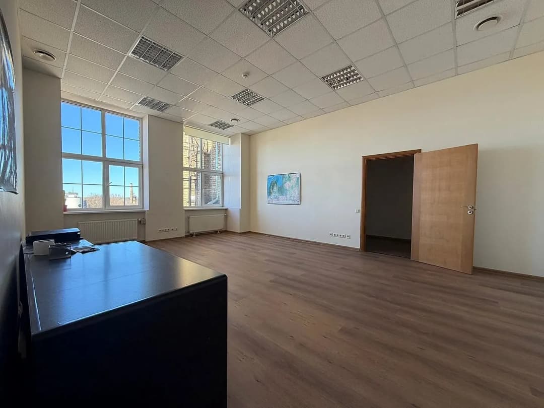 Brīvības gatve 214b, Teika — bilde 3