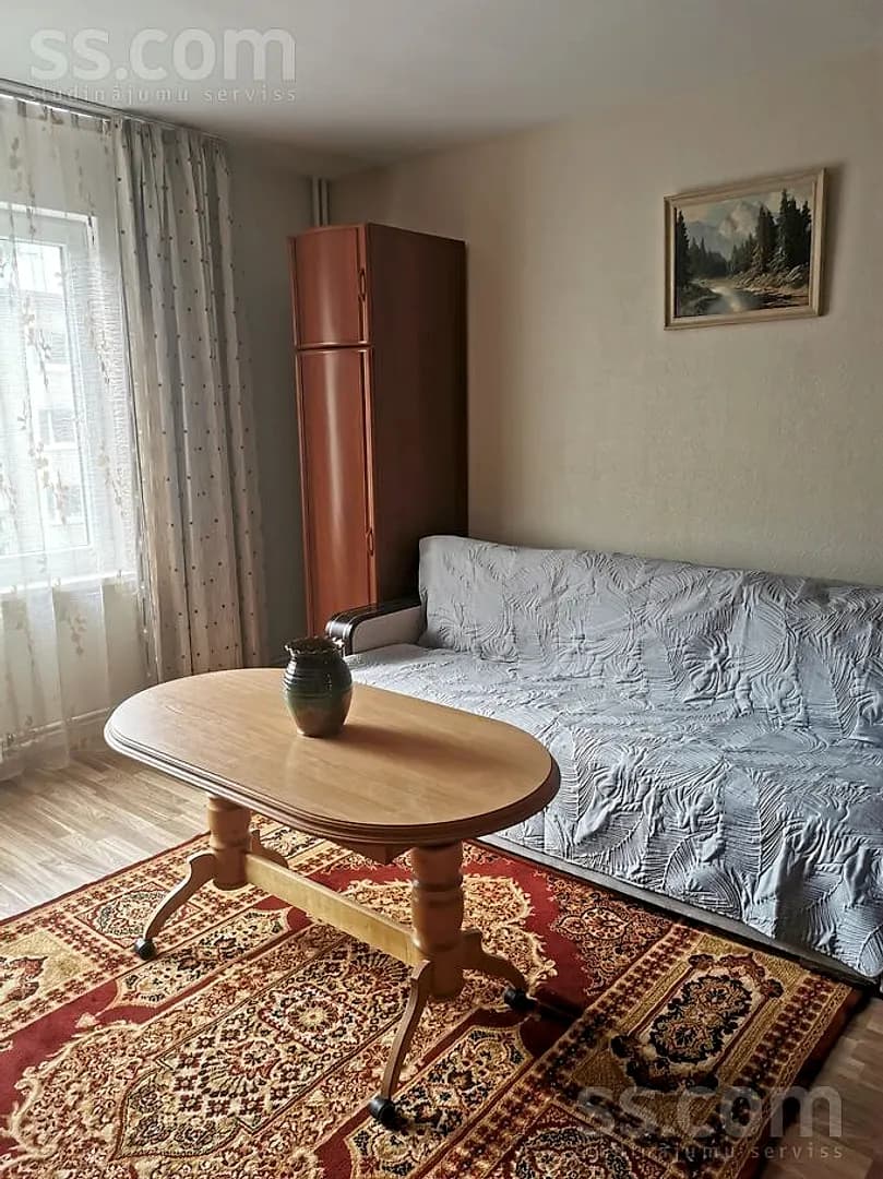 Vienistabas dzīvoklis — Kandavas 12 — vēl bildes