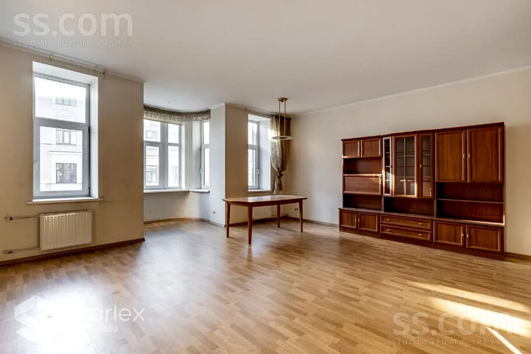 6 istabu dzīvoklis — Lāčplēša 61 — bilde 2