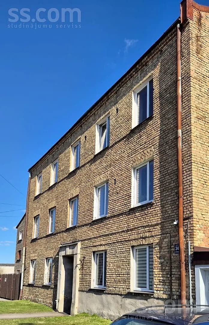 4 istabu dzīvoklis — Vagonu 34