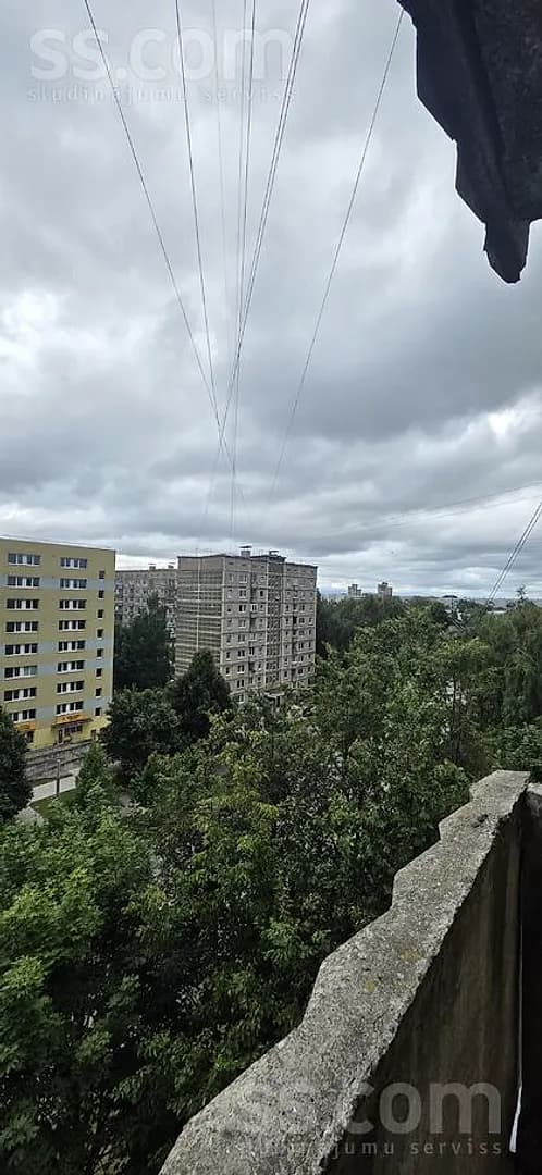Trīsistabu dzīvoklis — Nīcgales 33