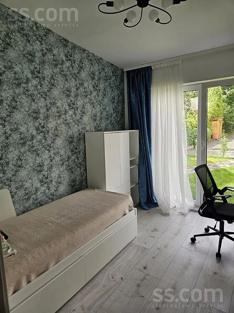 Māja — Kalnciema 12 — vēl bildes
