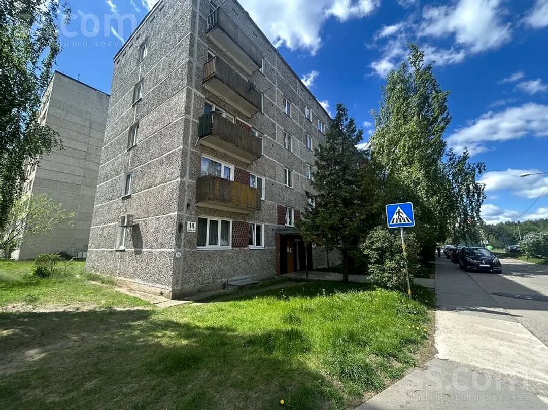 Trīsistabu dzīvoklis — Gaismas 14