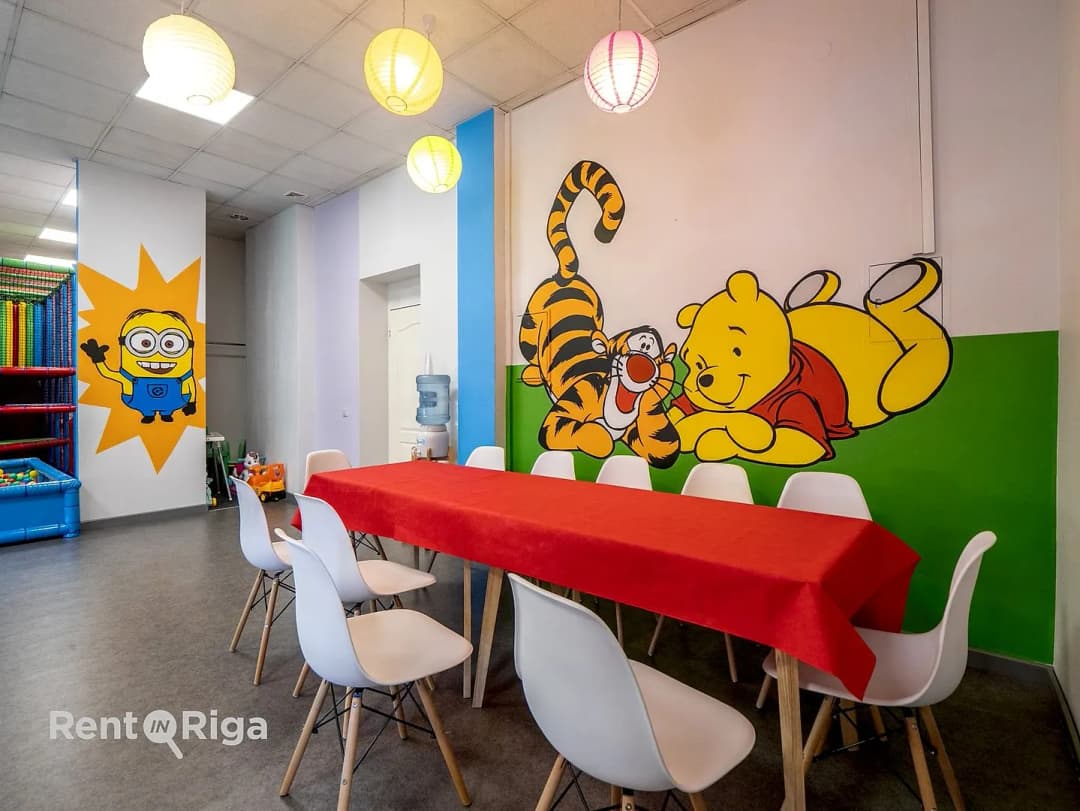 Hospitāļu 8, Centrs — vēl bildes