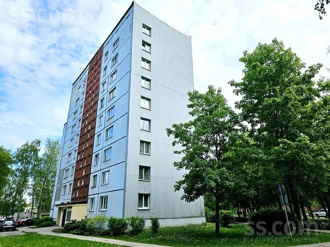 4 istabu dzīvoklis — Ausekļa prospekts 10