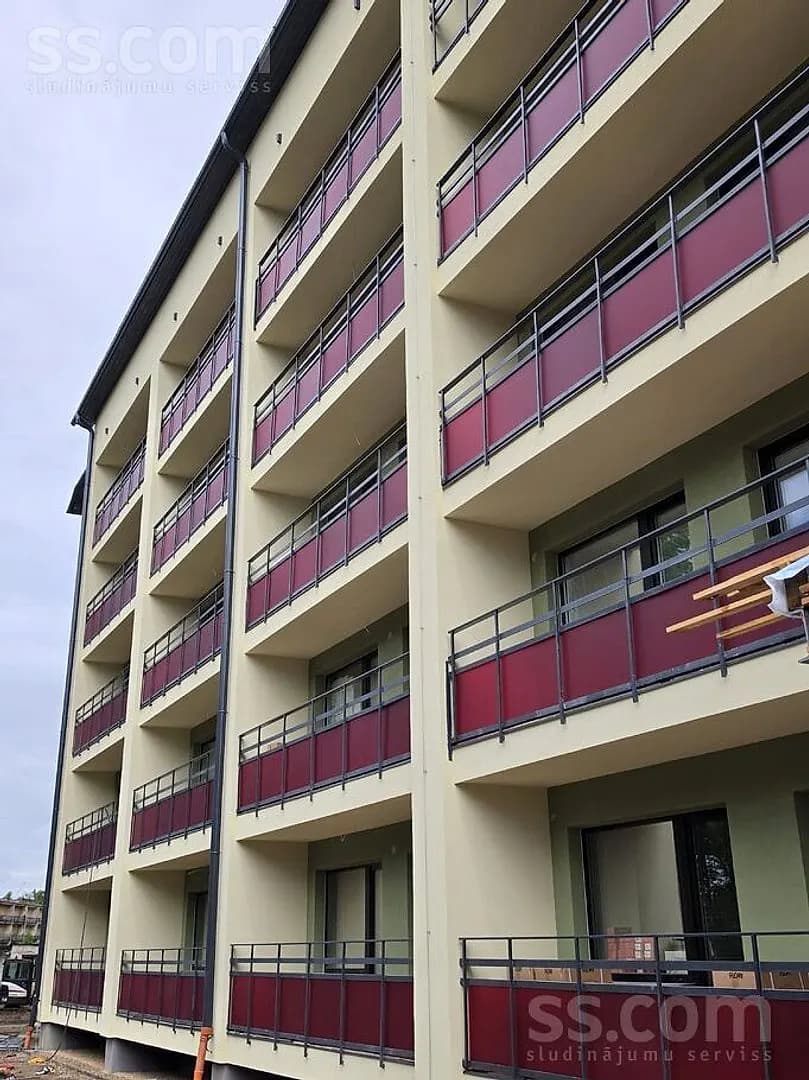 Trīsistabu dzīvoklis — Kovārņu iela 26 — bilde 3