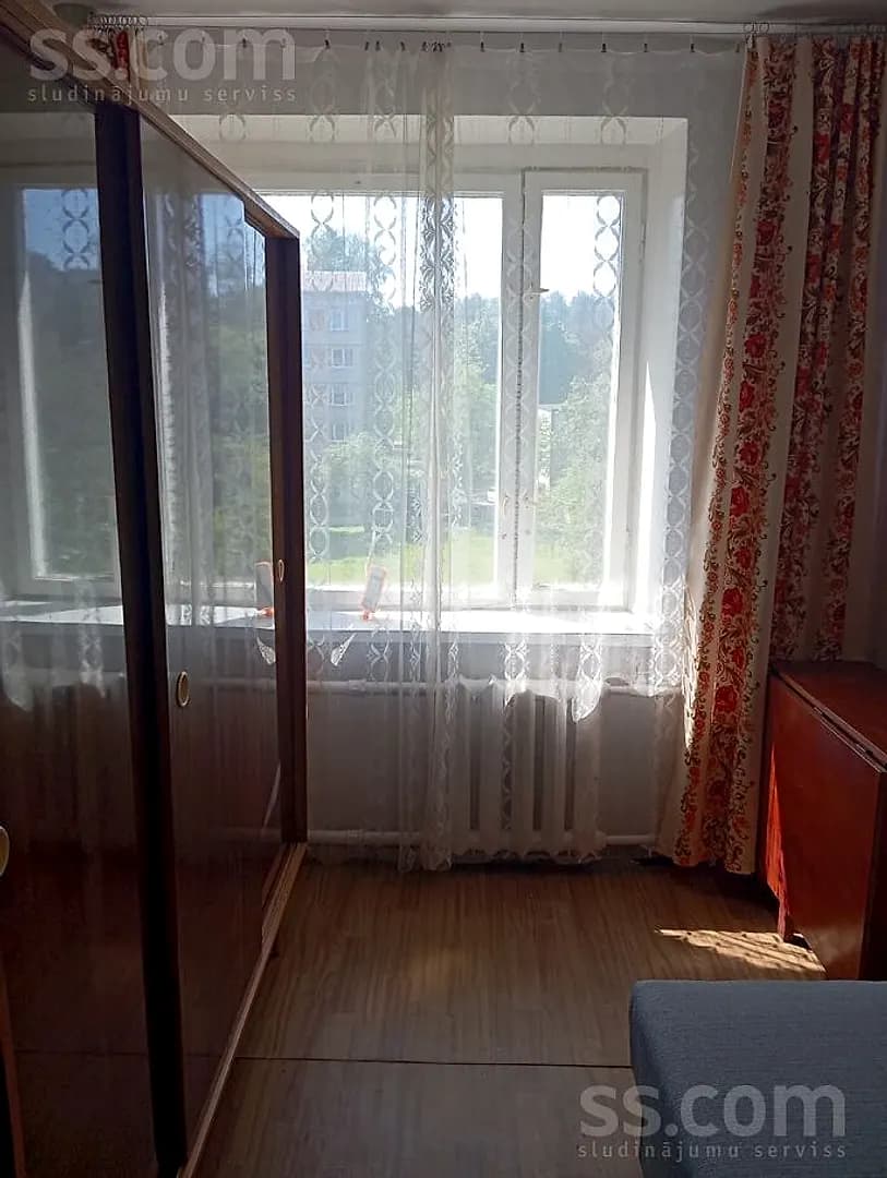 Divistabu dzīvoklis — Skolas iela 63a — bilde 3
