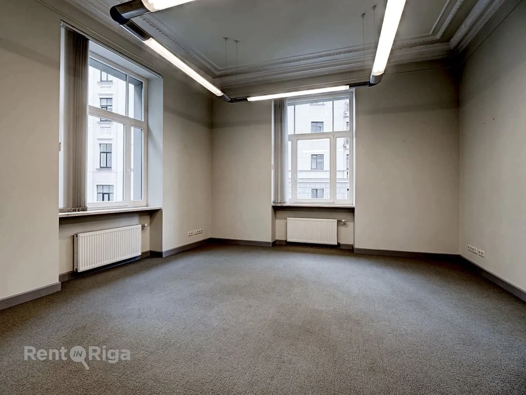 Aspāzijas bulvāris 24, Vecrīga — bilde 2