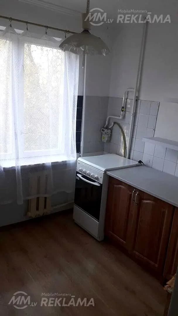 Dzīvoklis Rīgā, Juglā, 33 м², 1 ist., 4 stāvs. — vēl bildes