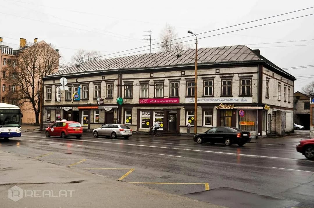 Brīvības iela 109, Centrs