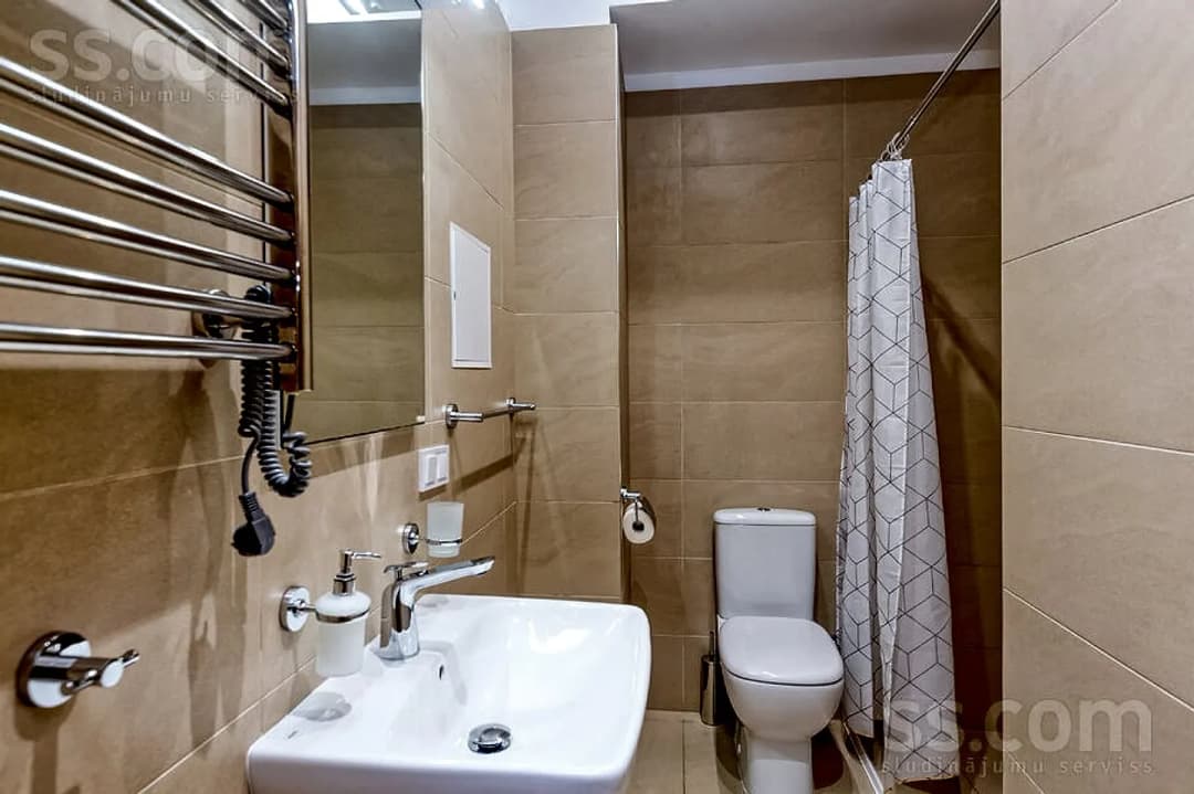 Divistabu dzīvoklis — Mežaparka pr. 1 — vēl bildes