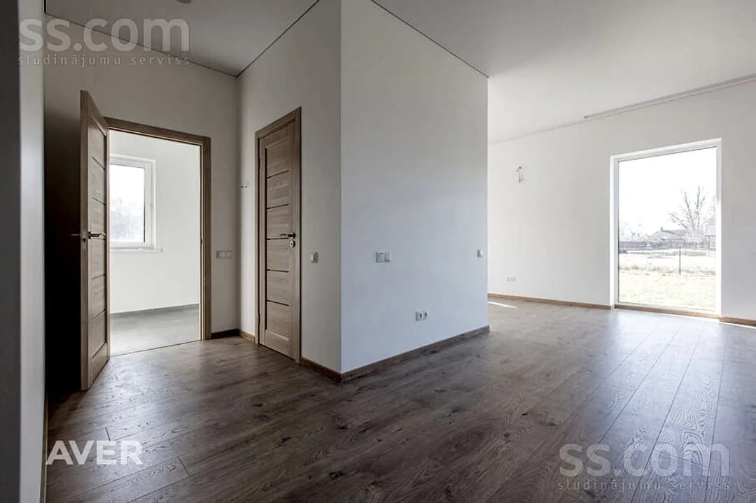 Māja — Zemeņu iela 10c — bilde 2