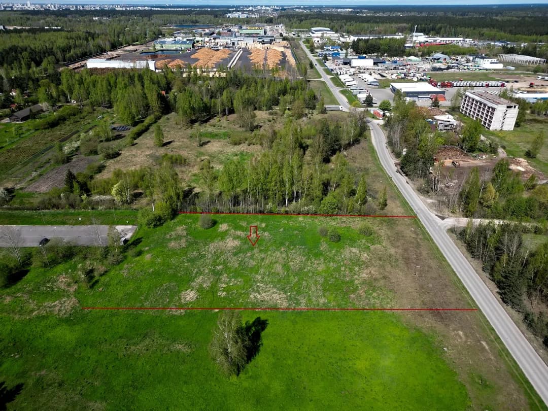 Ražosanai, noliktavai, komercdarbībai Piedāvājumā 0.78 ha (7800 m²)